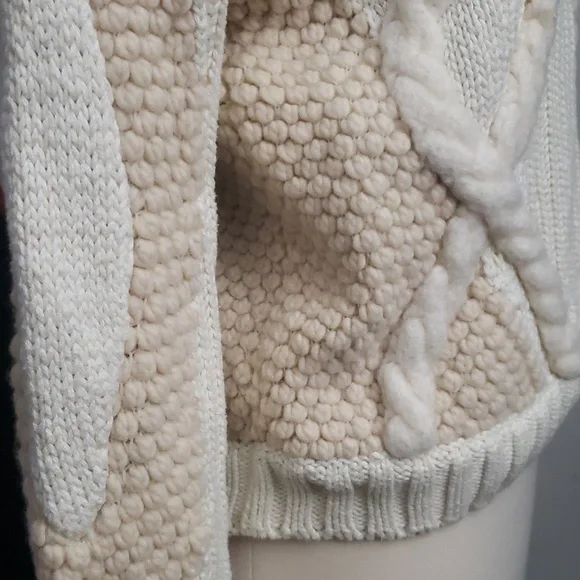 & Other Stories Chunky Cable Sweater Size XS - Picture 7 of 16